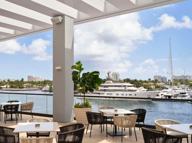 Hilton Fort Lauderdale Marina water front eating