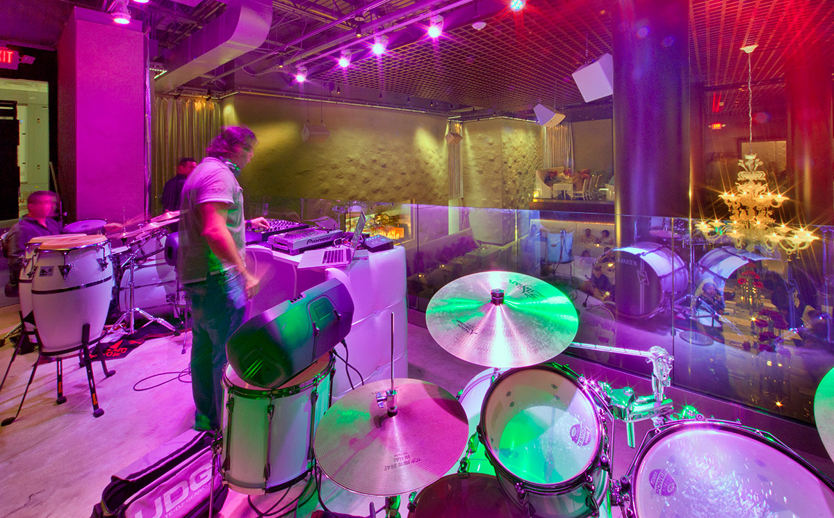 Bongos Cuban Cafe Entertainment