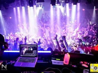 CYN Nightclub Ambiance