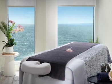 Pelican Grand Beach Resort PURE Spa